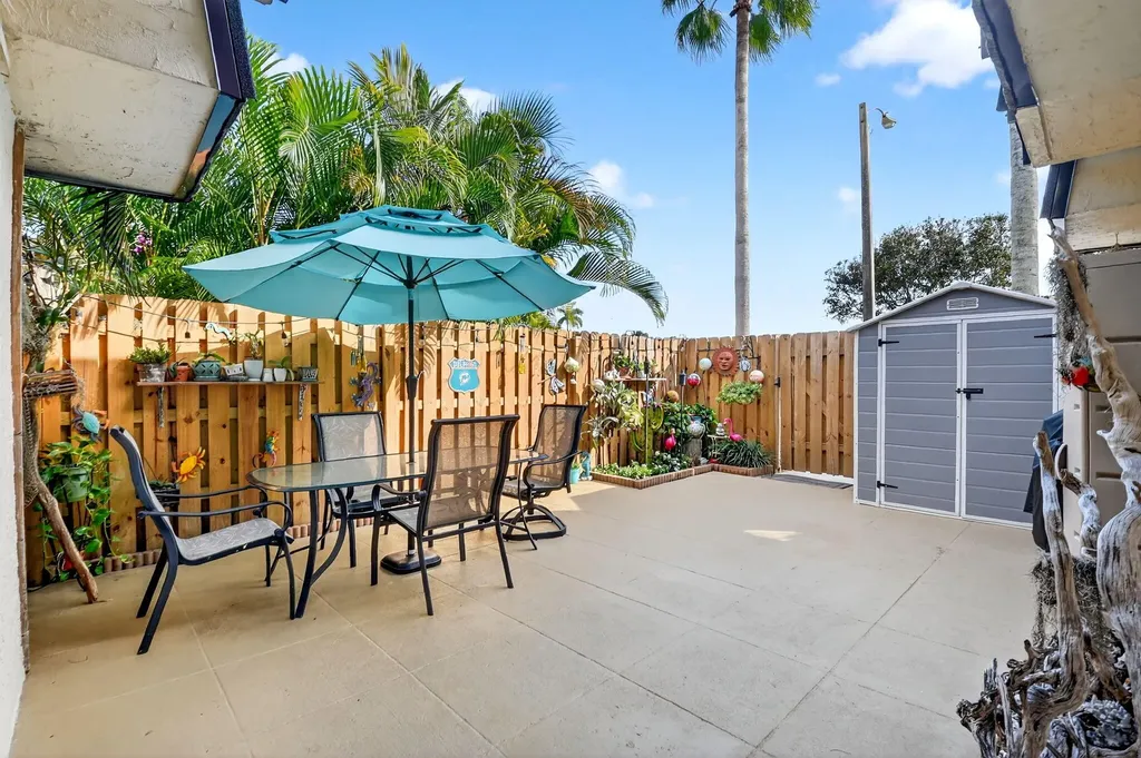 1545 W Forest Lakes Circle W West Palm Beach FL 33406