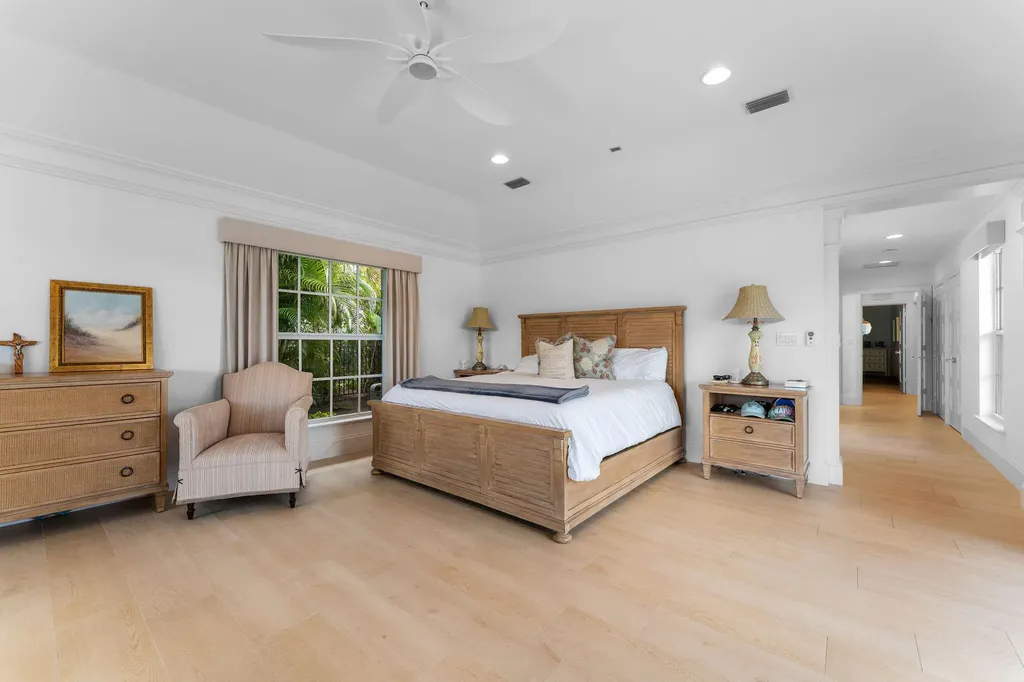11354 Golfview Lane North Palm Beach FL 33408