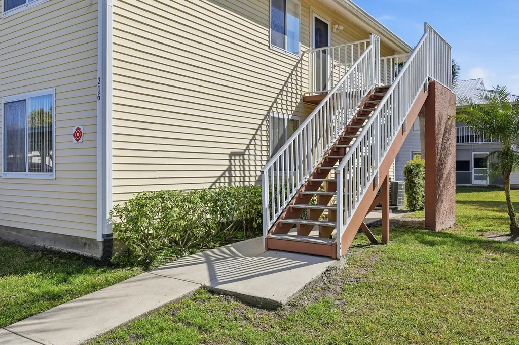205 SE Village 205 Drive Port St Lucie FL 34952
