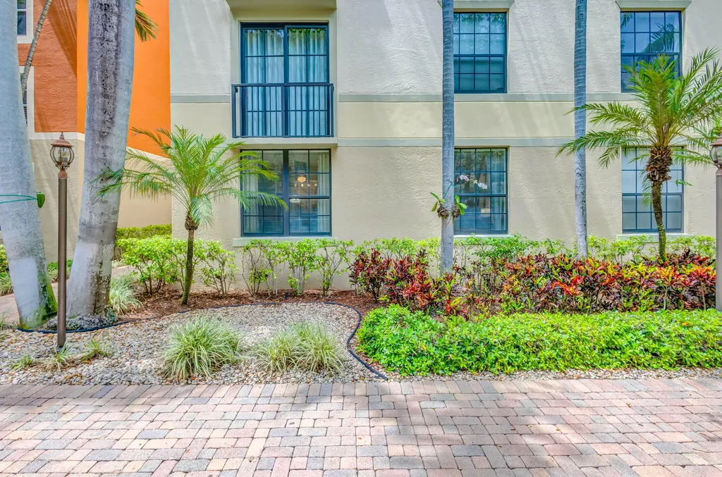 630 S Sapodilla Avenue West Palm Beach FL 33401