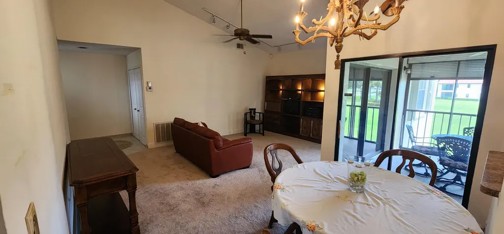 6043 Parkwalk Drive Boynton Beach FL 33472