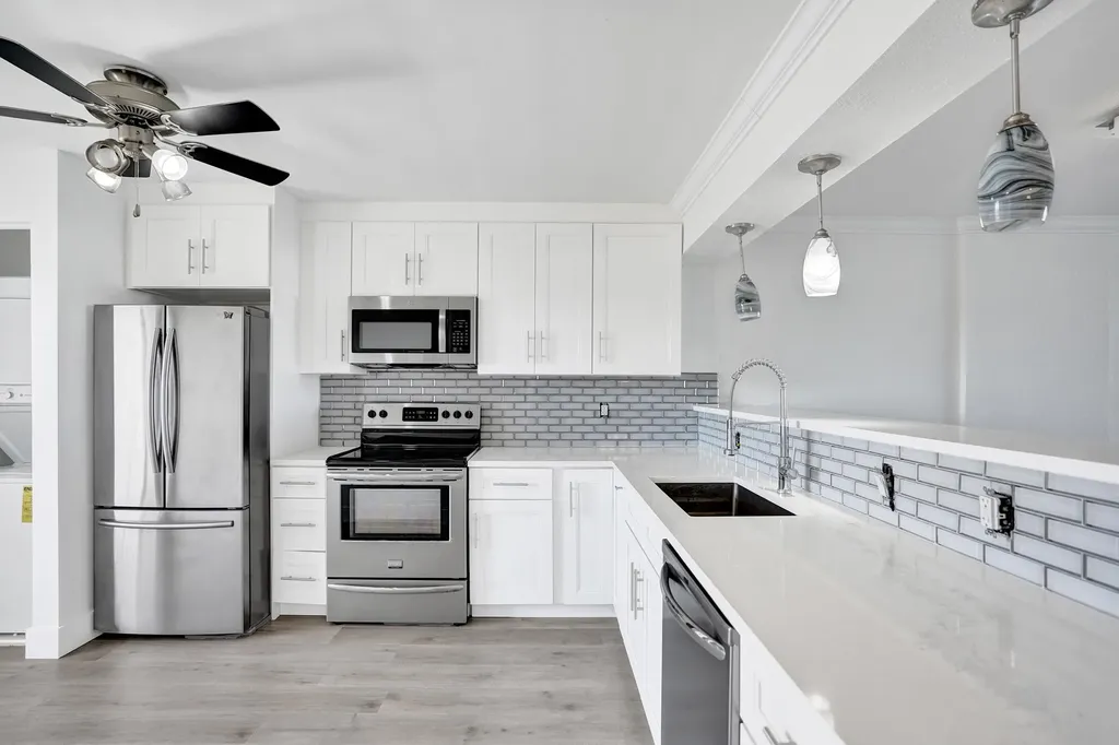 1631 Riverview Road Deerfield Beach FL 33441