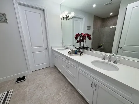 27051 SW Viterbo Way Port St Lucie FL 34986