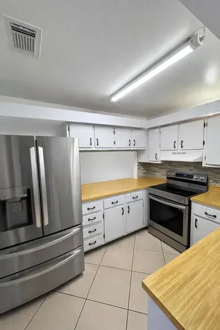 4581 Holly Lake Drive Lake Worth FL 33463