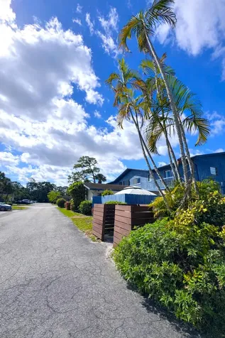 4581 Holly Lake Drive Lake Worth FL 33463