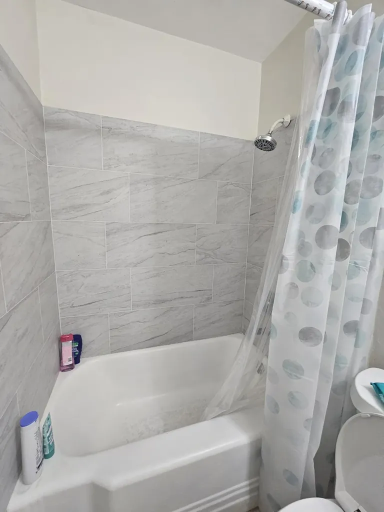 318 N Lakeside Court West Palm Beach FL 33407