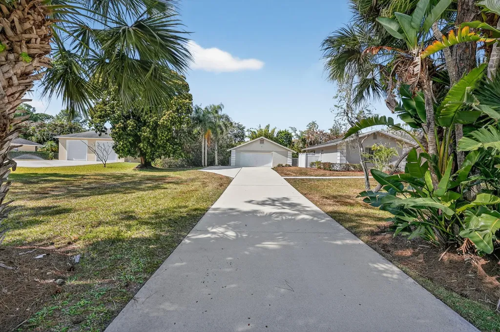 15315 78th Drive N Palm Beach Gardens FL 33418