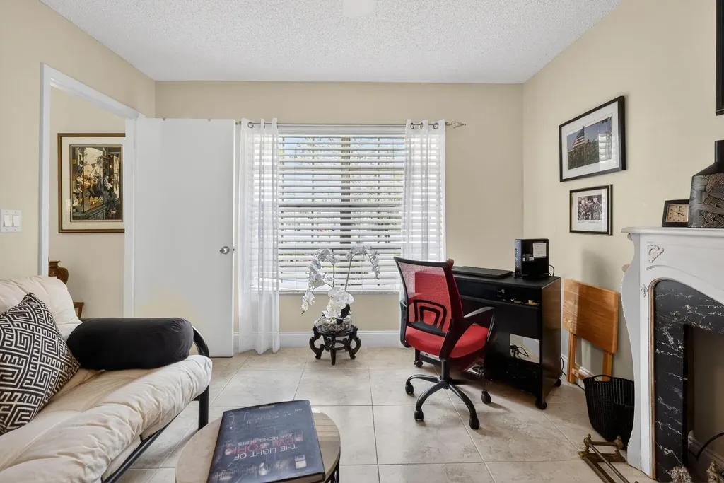 15315 78th Drive N Palm Beach Gardens FL 33418