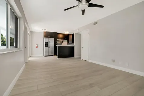2649 Lake Drive Singer Island FL 33404