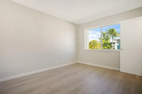 2649 Lake Drive Singer Island FL 33404