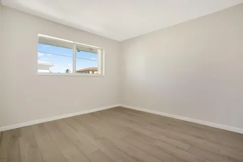 2649 Lake Drive Singer Island FL 33404