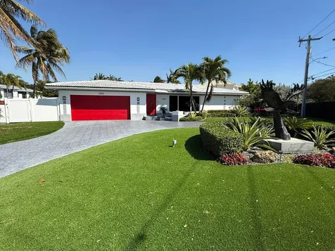 5900 Bayview Drive Fort Lauderdale FL 33308