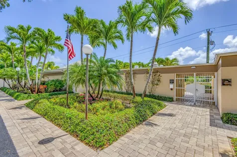 17 SE Turtle Creek Drive Jupiter FL 33469