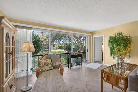 17 SE Turtle Creek Drive Jupiter FL 33469