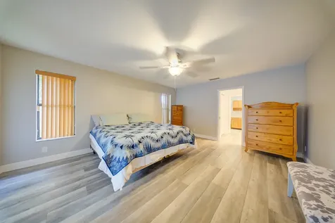 301 Knotty Wood Lane Wellington FL 33414