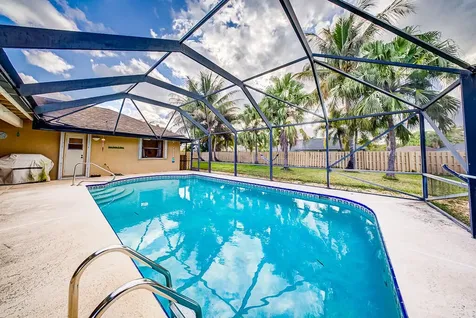 301 Knotty Wood Lane Wellington FL 33414