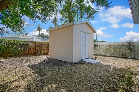 211 SW North Wakefield Circle Port St Lucie FL 34953