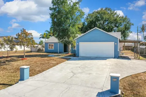 211 SW North Wakefield Circle Port St Lucie FL 34953