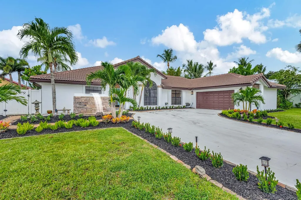1915 Newhaven Avenue Wellington FL 33414
