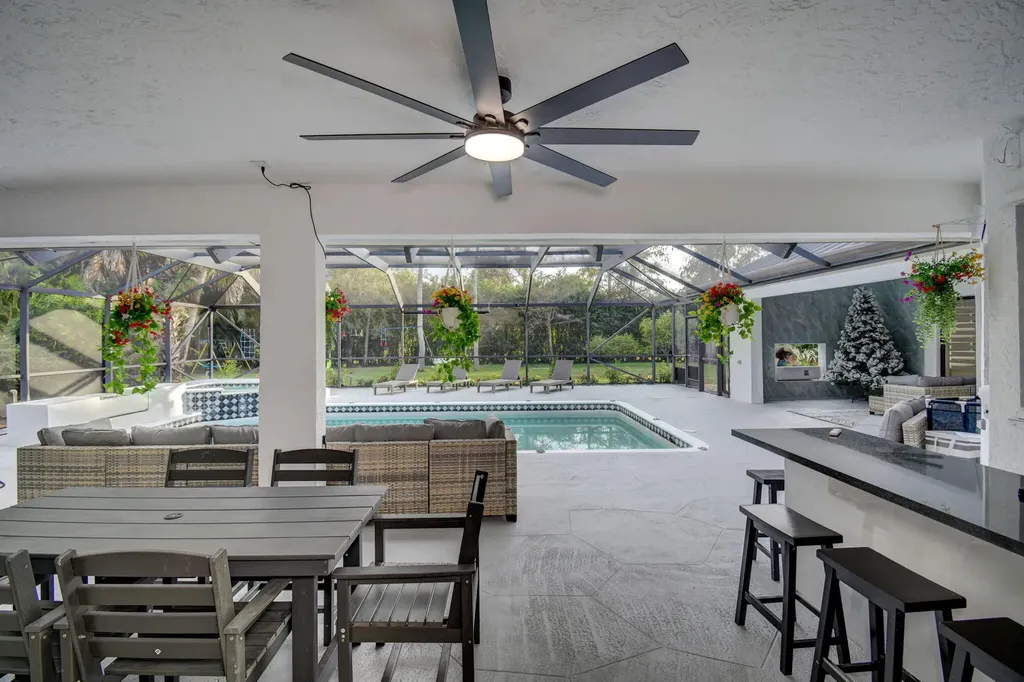 13302 Doubletree Circle Wellington FL 33414
