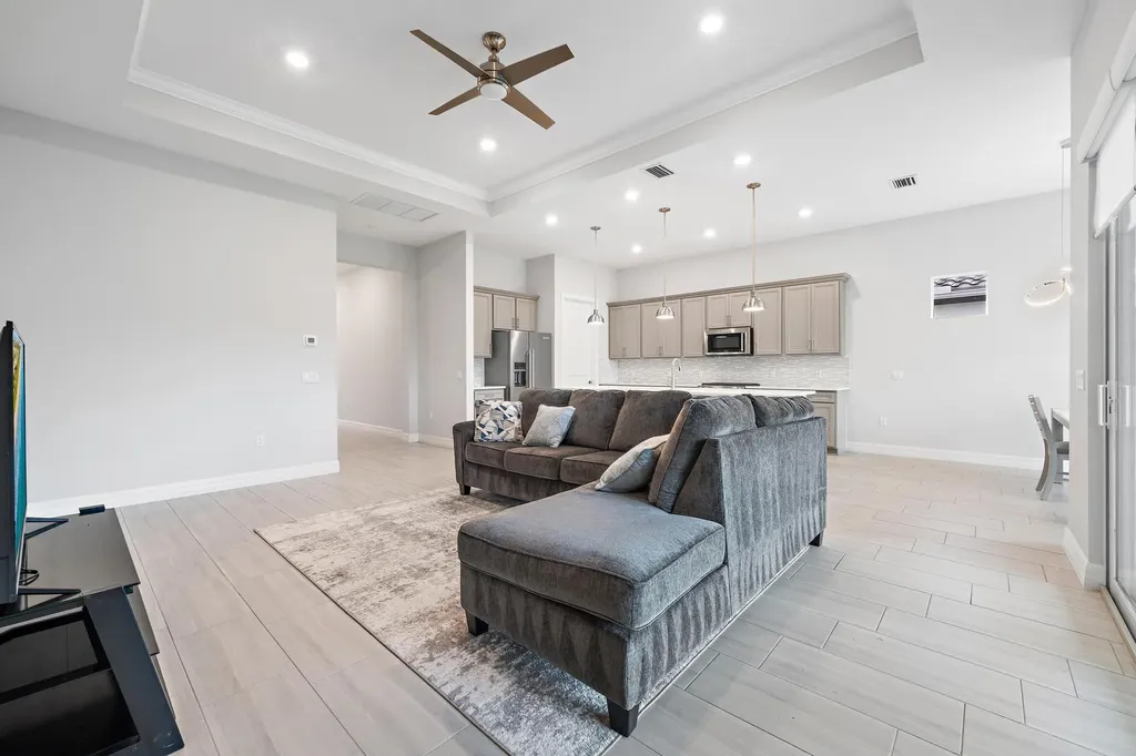 10772 Northbrook Circle Palm Beach Gardens FL 33412