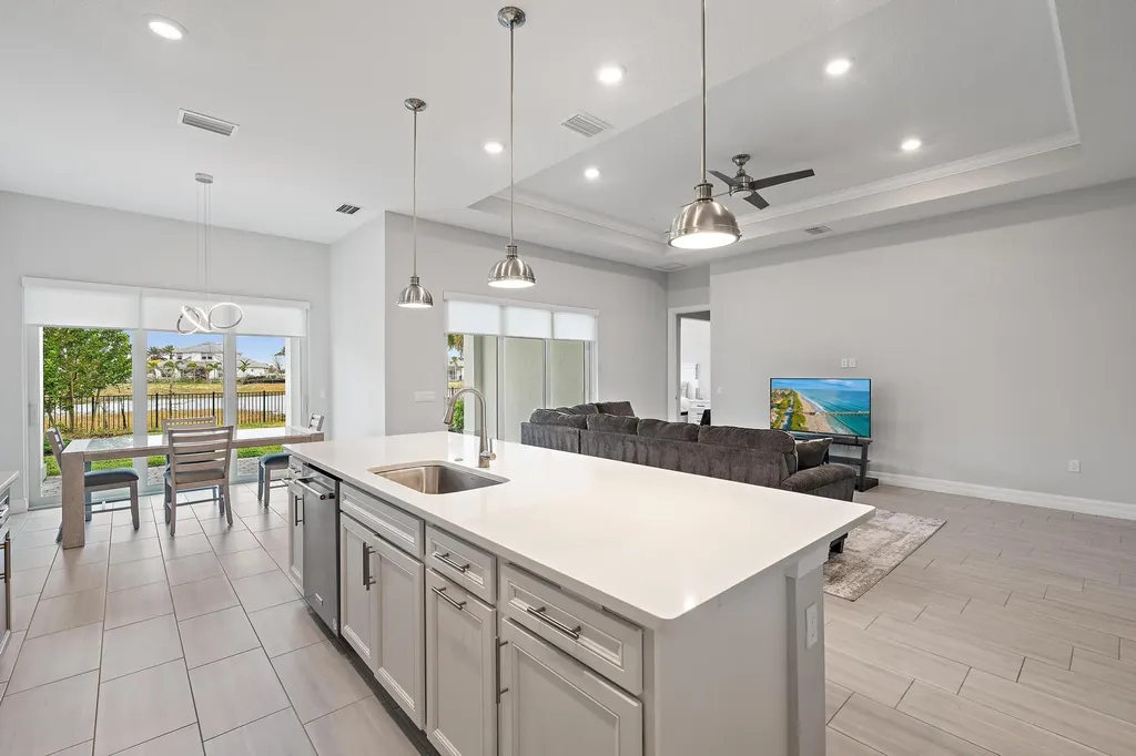 10772 Northbrook Circle Palm Beach Gardens FL 33412