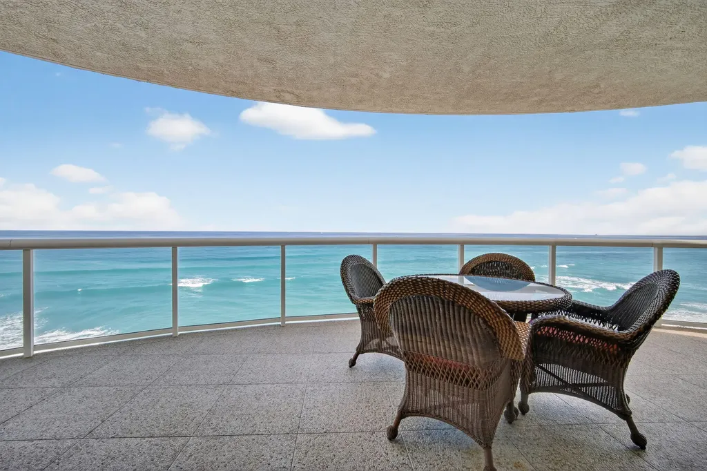 4600 N Ocean Drive Singer Island FL 33404