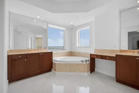 4600 N Ocean Drive Singer Island FL 33404