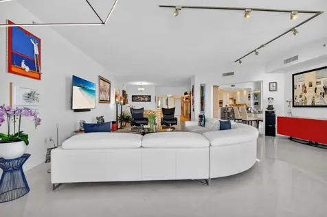 4600 N Ocean Drive Singer Island FL 33404
