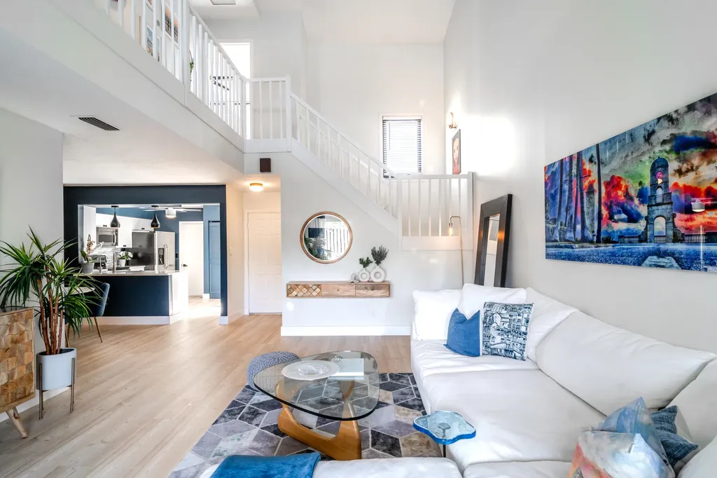 8016 Edgemere Lane Palm Beach Gardens FL 33410