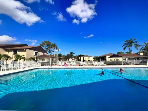 231 Pine Hov Circle Greenacres FL 33463