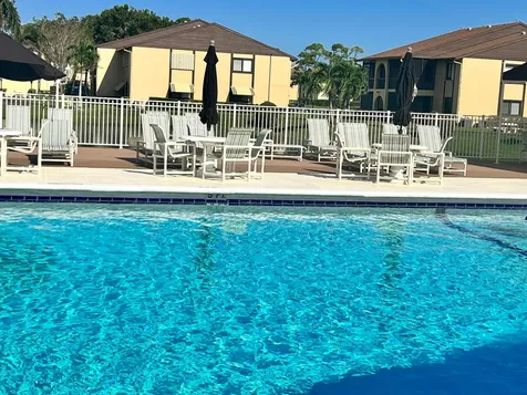 231 Pine Hov Circle Greenacres FL 33463