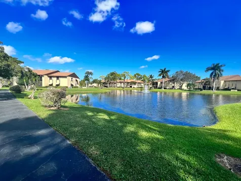 231 Pine Hov Circle Greenacres FL 33463