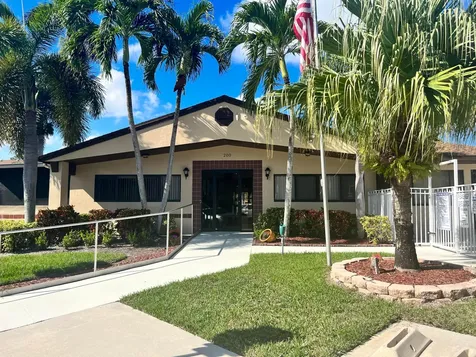 231 Pine Hov Circle Greenacres FL 33463