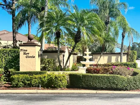 231 Pine Hov Circle Greenacres FL 33463