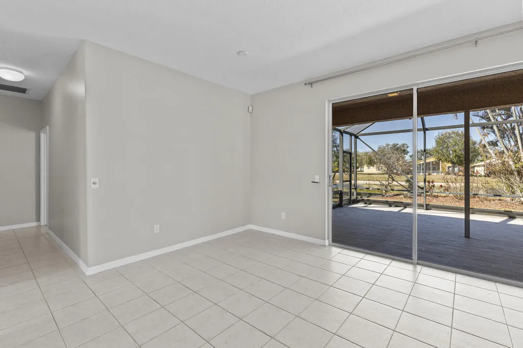 508 NW Waverly Circle Port St Lucie FL 34983