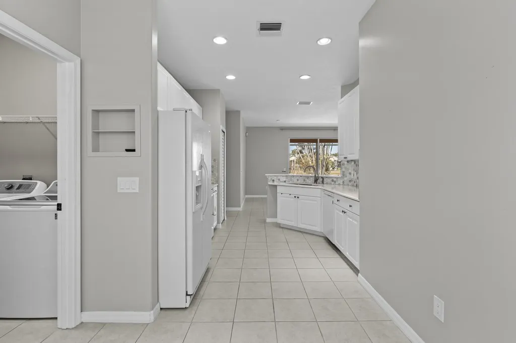 508 NW Waverly Circle Port St Lucie FL 34983