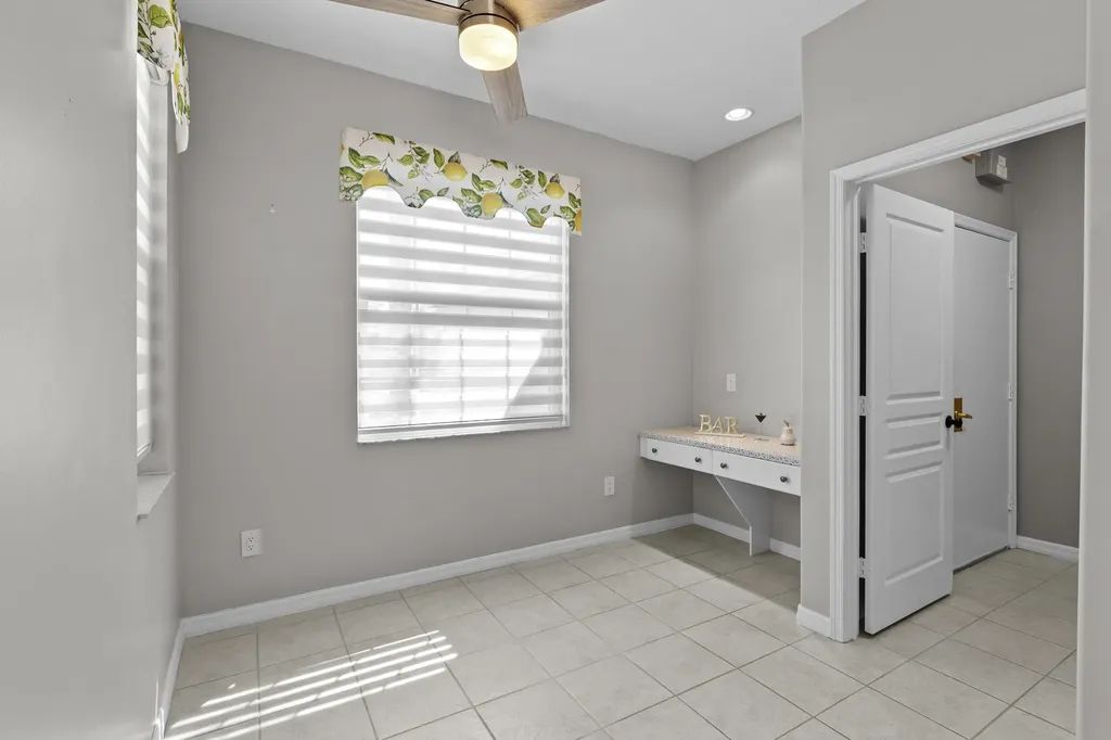 508 NW Waverly Circle Port St Lucie FL 34983