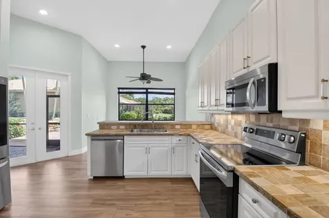 11024 Via Amalfi Boynton Beach FL 33437