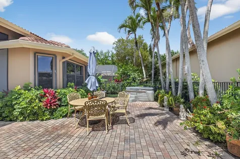 11024 Via Amalfi Boynton Beach FL 33437