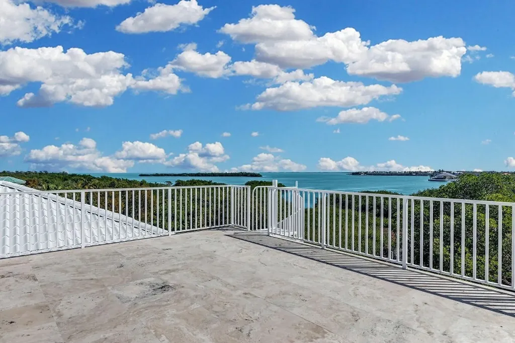 205 Stirrup Key Boulevard Marathon FL 33050