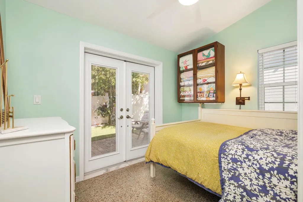 16 Surf Road Boynton Beach FL 33435