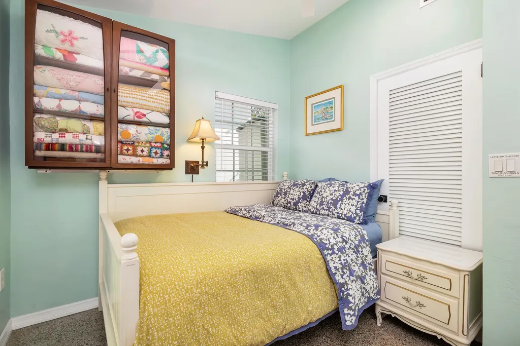 16 Surf Road Boynton Beach FL 33435