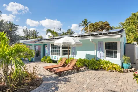 16 Surf Road Boynton Beach FL 33435