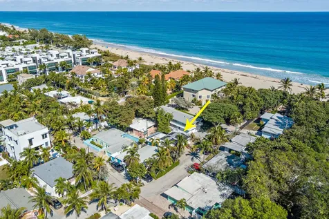 16 Surf Road Boynton Beach FL 33435