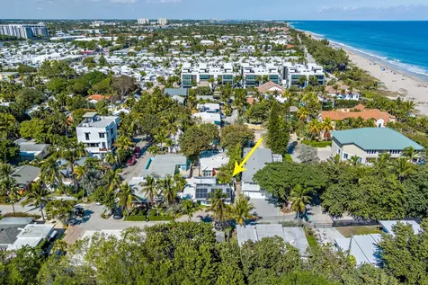16 Surf Road Boynton Beach FL 33435