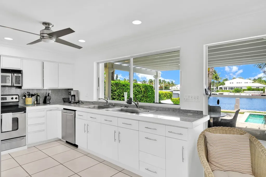 3211 Karen Drive Delray Beach FL 33483