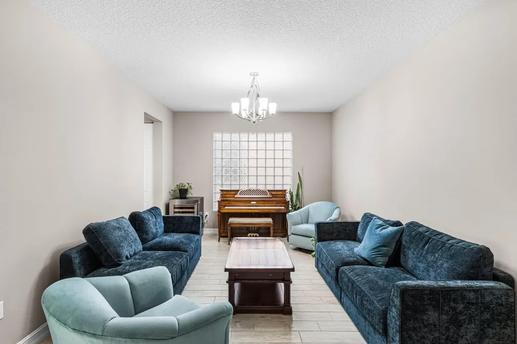 11477 Mantova Bay Circle Boynton Beach FL 33473