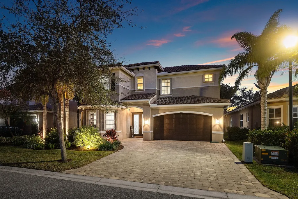 11477 Mantova Bay Circle Boynton Beach FL 33473