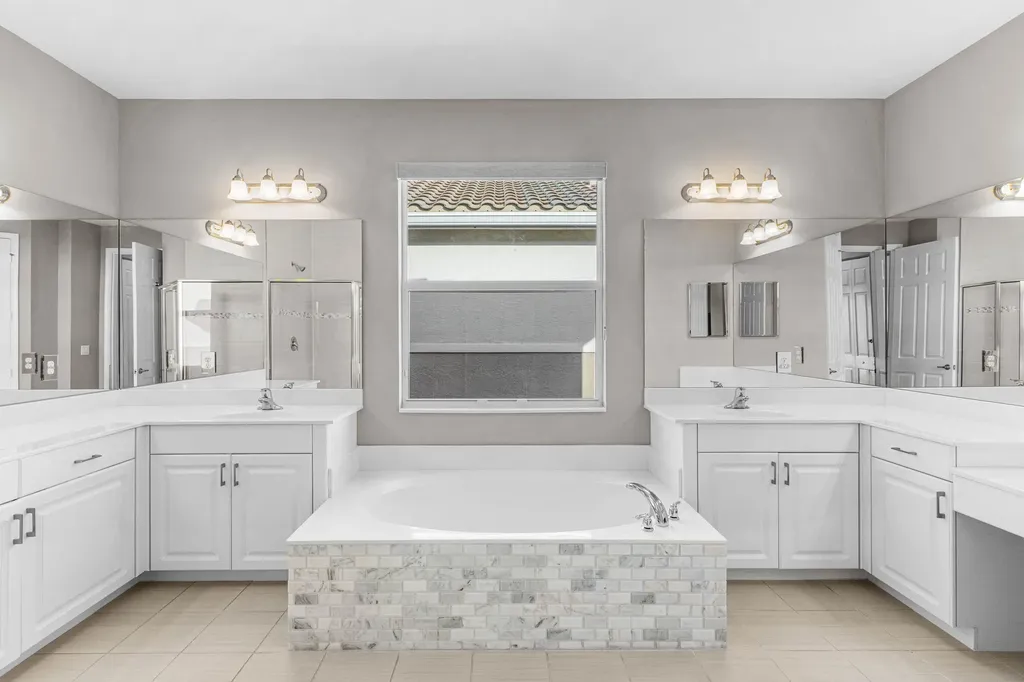 11477 Mantova Bay Circle Boynton Beach FL 33473